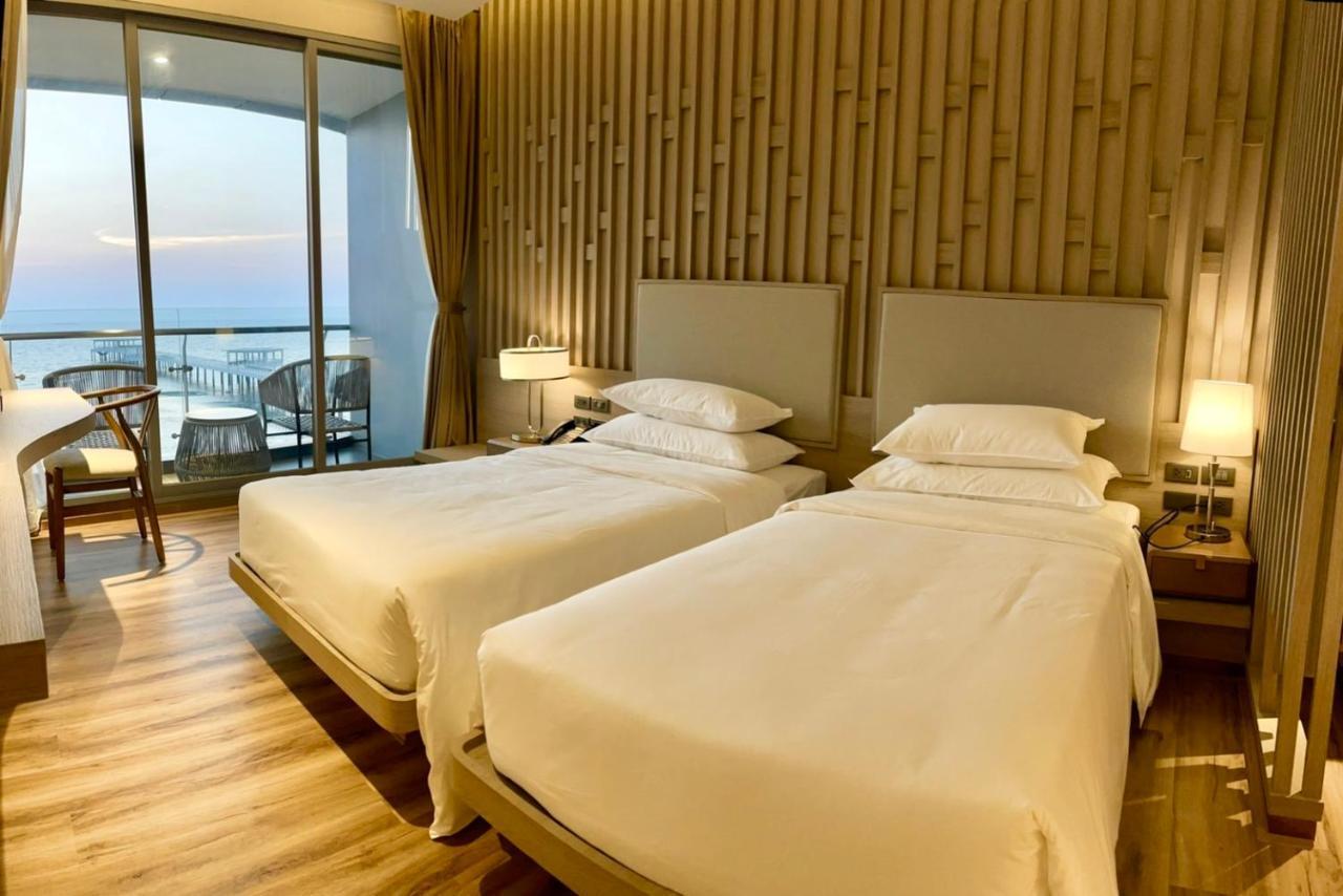 Symphony Of The Sea Hotel Bangsaen Eksteriør billede