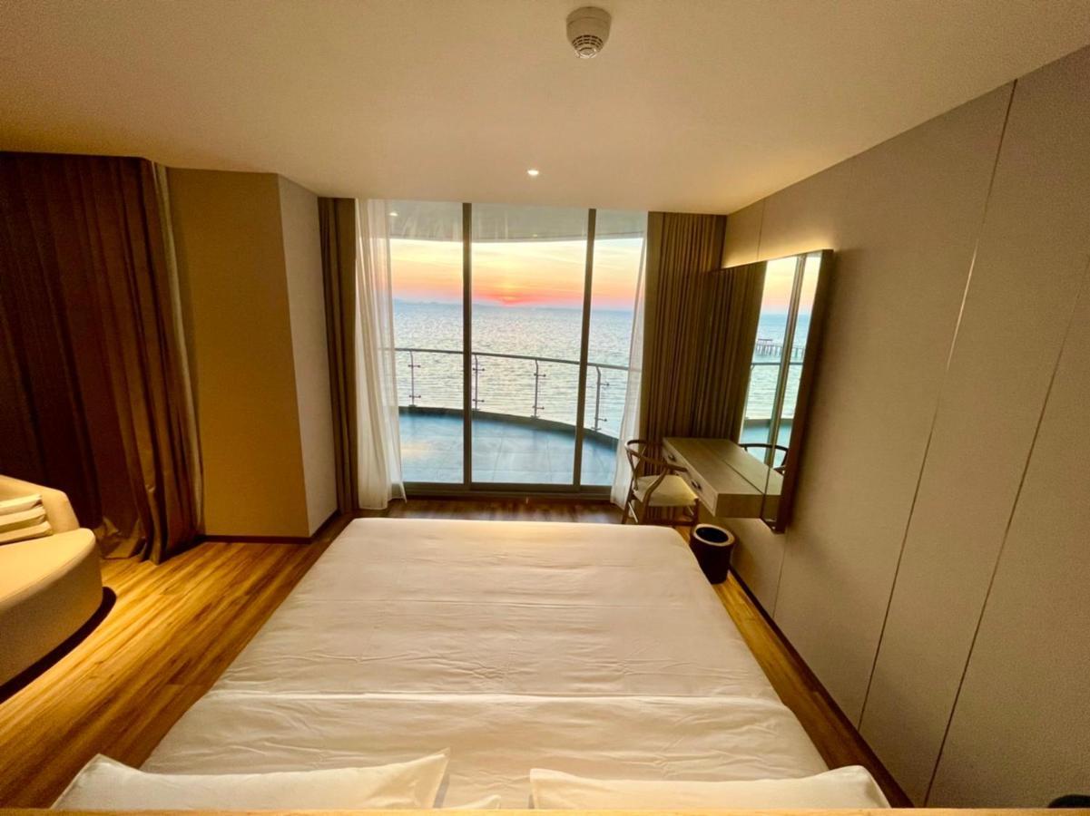 Symphony Of The Sea Hotel Bangsaen Eksteriør billede