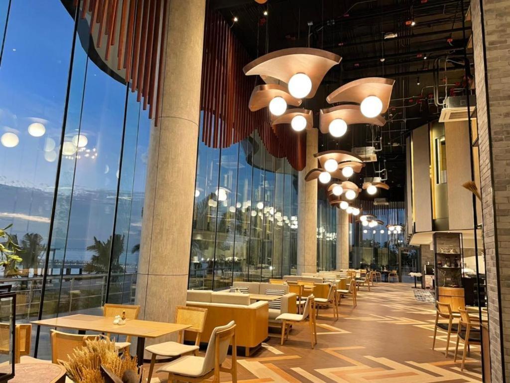 Symphony Of The Sea Hotel Bangsaen Eksteriør billede