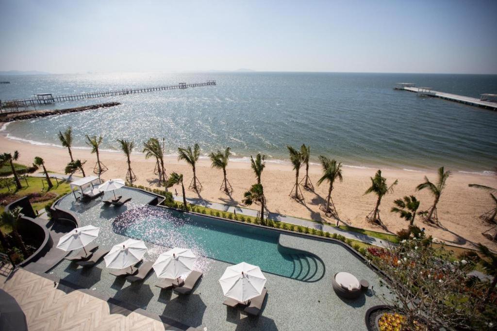 Symphony Of The Sea Hotel Bangsaen Eksteriør billede