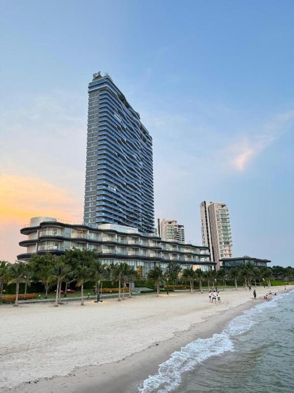 Symphony Of The Sea Hotel Bangsaen Eksteriør billede